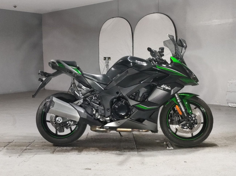 Мотоцикл Kawasaki NINJA1000SX з пробігом 27869 km