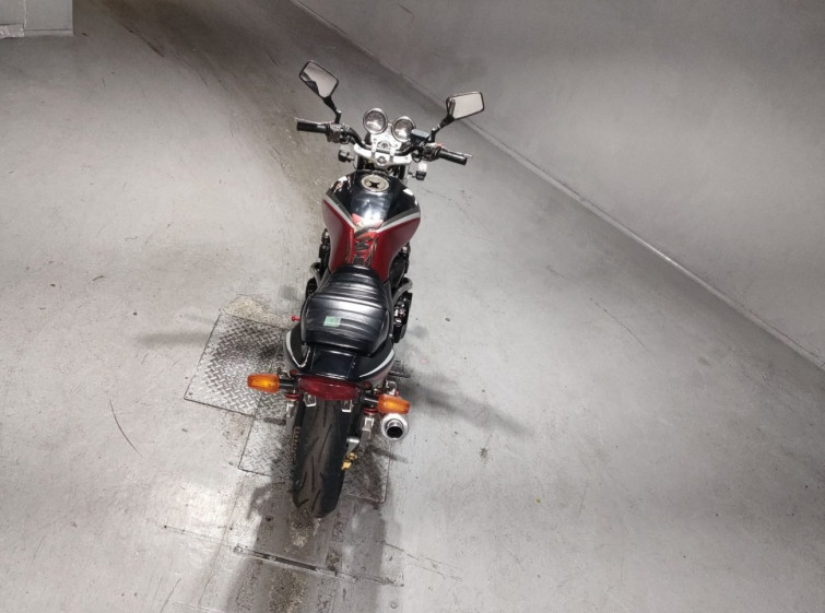 Мотоцикл Honda CB400SFV