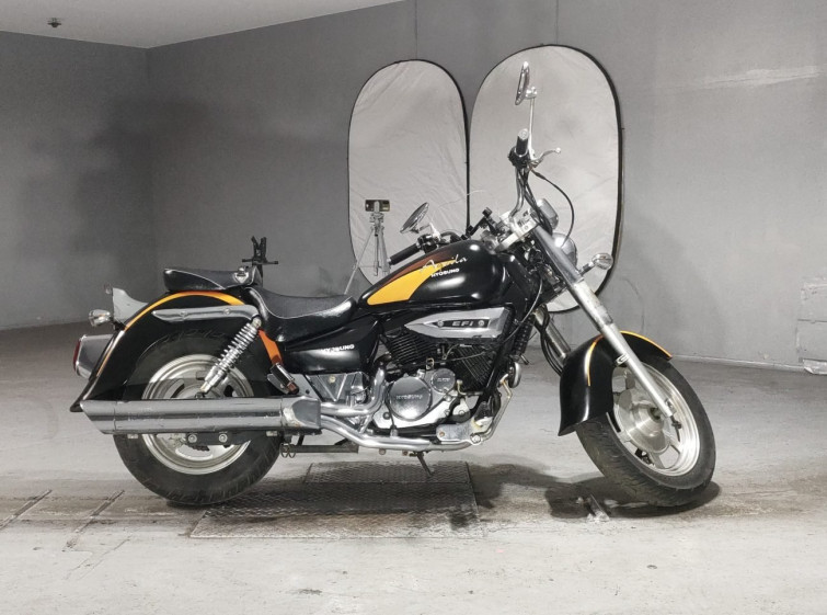 Мотоцикл Hyosung GV250 с пробегом 9302 km
