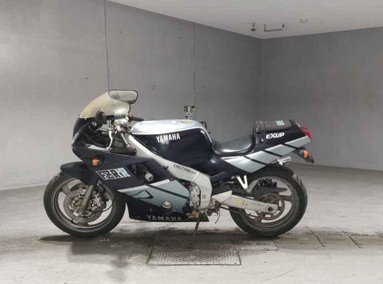 Мотоцикл Yamaha FZR250R с пробегом 7348 km