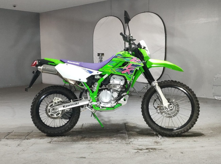 Мотоцикл Kawasaki KLX250 с пробегом 17303 km