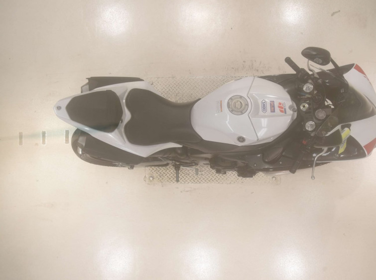 Мотоцикл Yamaha YZF-R1 с пробегом 17627 km