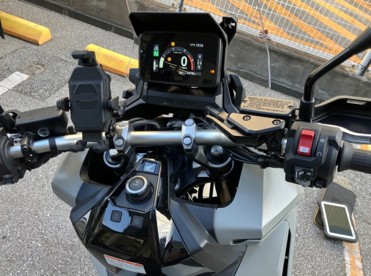 Мотоцикл Honda X-ADV750 з пробігом 1470 km
