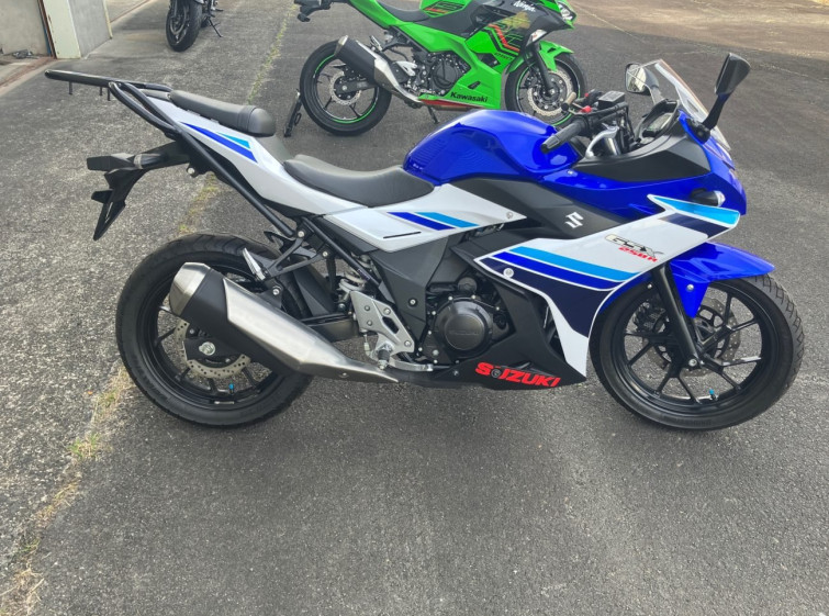 Мотоцикл Suzuki GSX250R з пробігом 8758 km