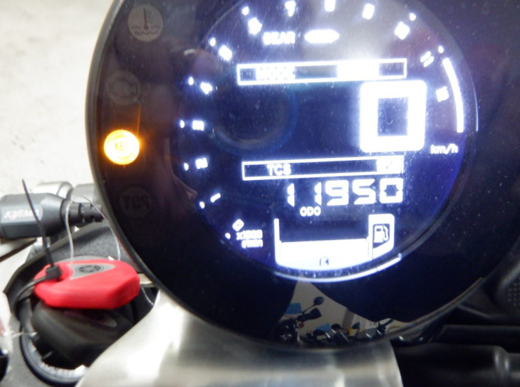 Мотоцикл Yamaha XSR900 с пробегом 11950 km