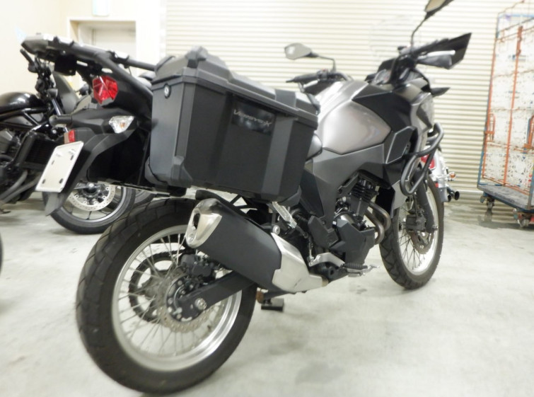 Мотоцикл Kawasaki VERSYS-X 250A с пробегом 23531 km