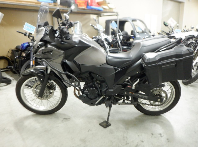 Мотоцикл Kawasaki VERSYS-X 250A с пробегом 23531 km