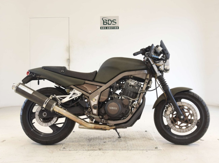 Мотоцикл Yamaha SRX400 з пробігом 32534 km