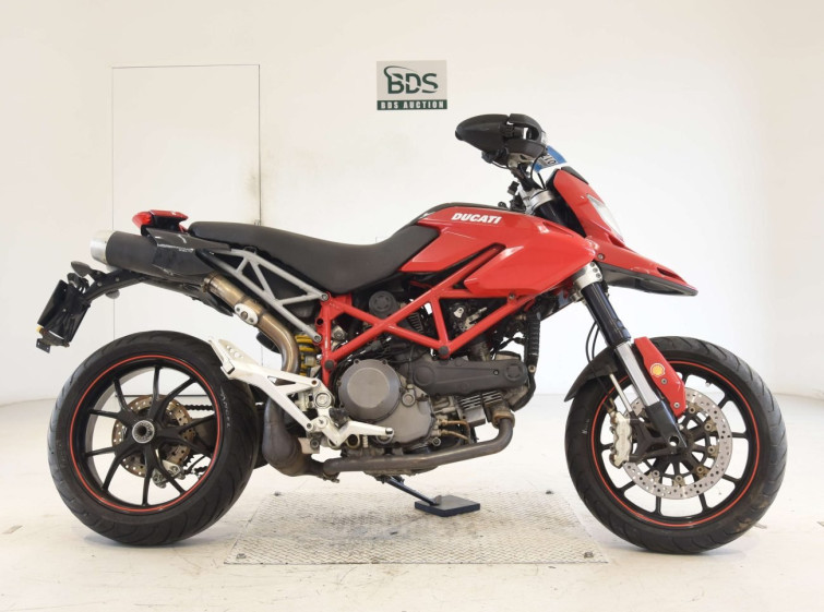 Мотоцикл Ducati HYPERMOTARD 1100 EVO с пробегом 20091 km