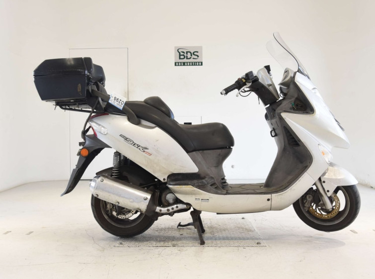 Мотоцикл Kymco GRAND DINK250 з пробігом 44551 km