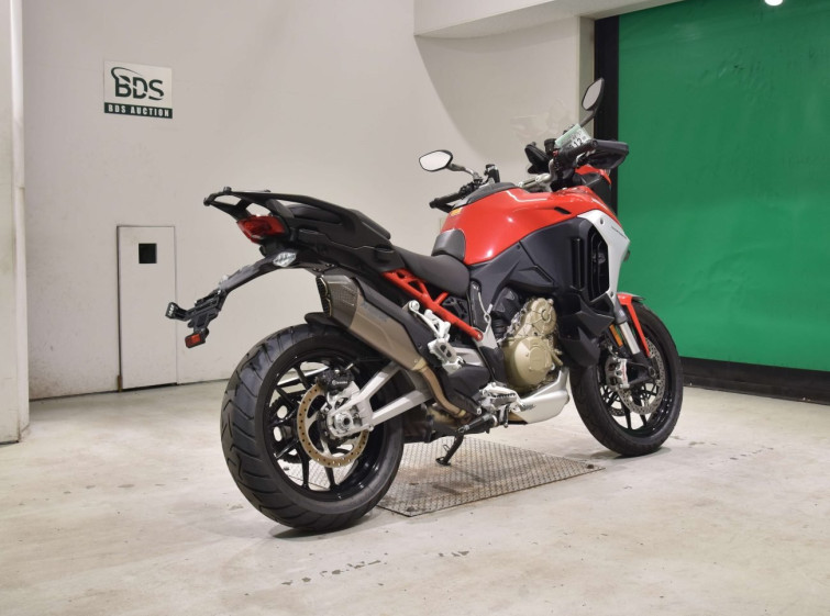 Мотоцикл Ducati MULTISTRADA V4S з пробігом 4854 km