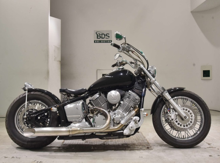 Мотоцикл Yamaha DRAGSTAR XVS1100 с пробегом 8761 km