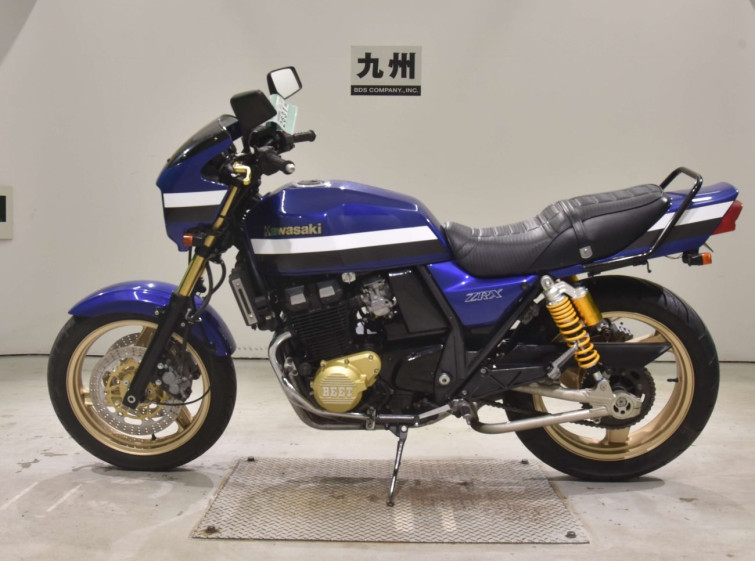 Мотоцикл Kawasaki ZRX400 с пробегом 4090 km