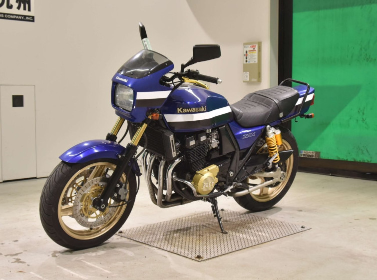 Мотоцикл Kawasaki ZRX400 с пробегом 4090 km