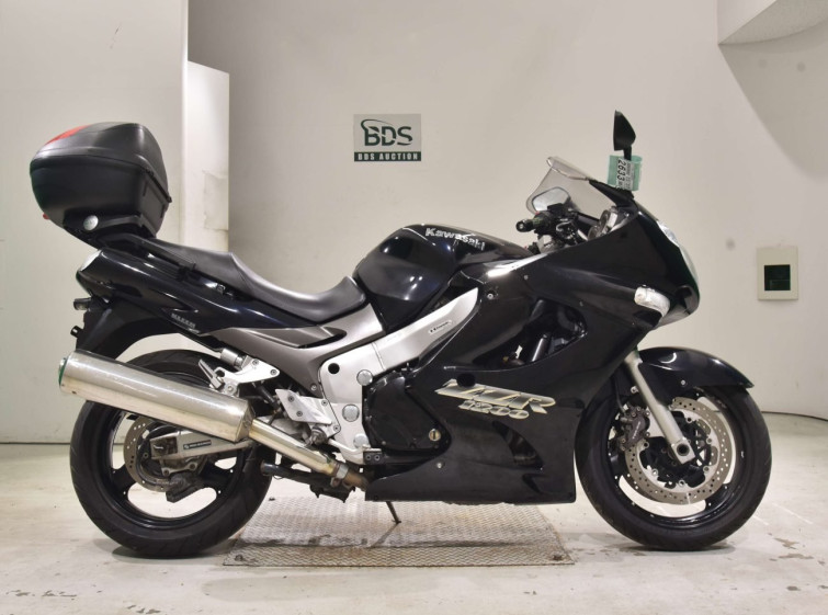 Мотоцикл Kawasaki ZZ-R1200 с пробегом 8808 km