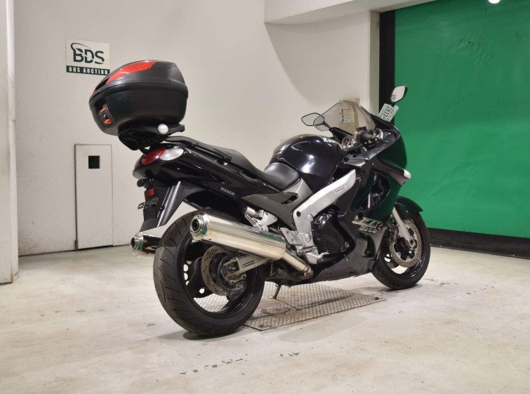 Мотоцикл Kawasaki ZZ-R1200 с пробегом 8808 km