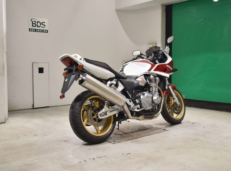 Мотоцикл Honda CB1300SF BOLDOR с пробегом 22385 km