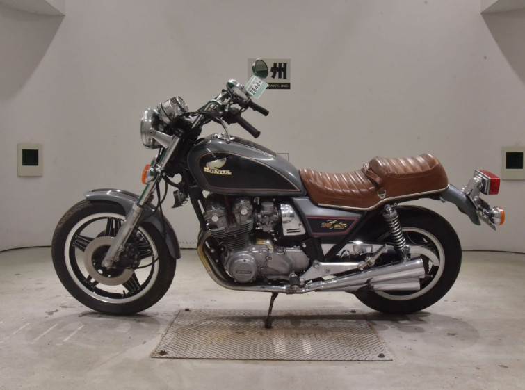 Мотоцикл Honda CB750 CUSTOM с пробегом 55213 km