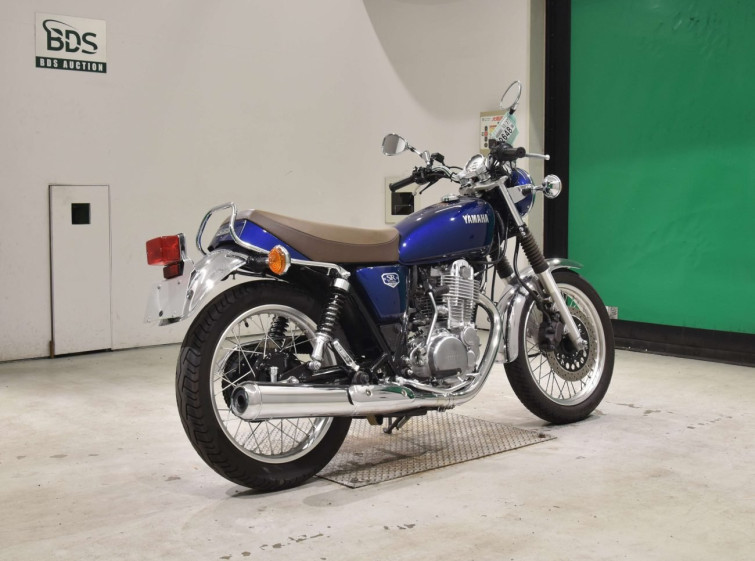 Мотоцикл Yamaha SR400 з пробігом 7605 km