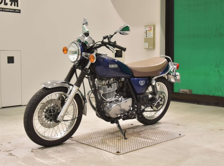 Мотоцикл Yamaha SR400 з пробігом 7605 km