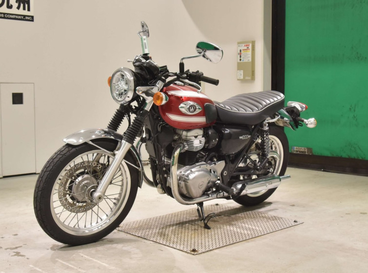 Мотоцикл Kawasaki W800 с пробегом 8018 km
