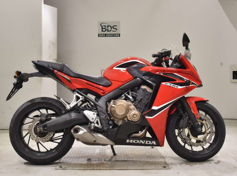 Мотоцикл Honda CBR650F з пробігом 41368 km