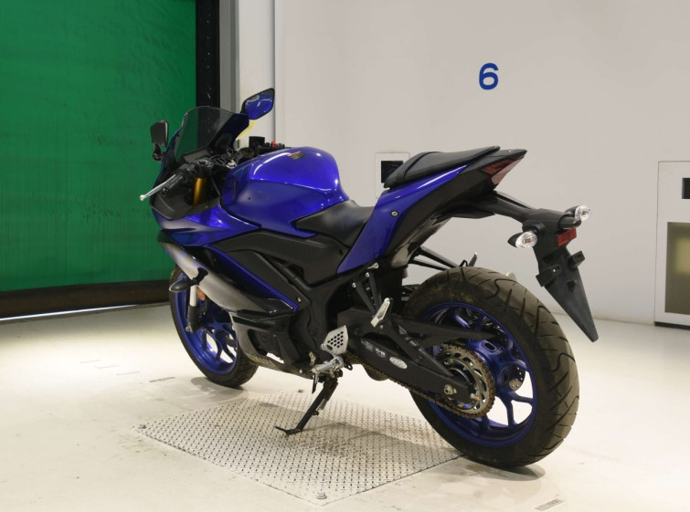 Мотоцикл Yamaha YZF-R25A с пробегом 8499 km