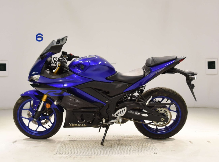 Мотоцикл Yamaha YZF-R25A с пробегом 8499 km