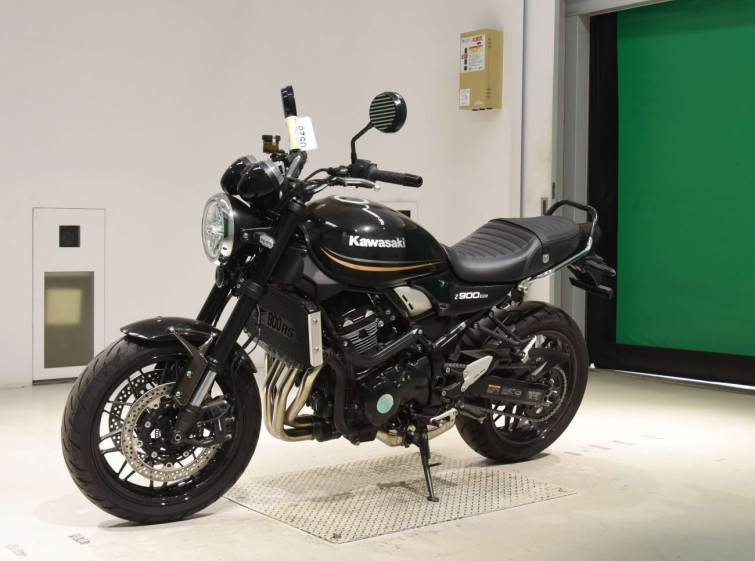 Мотоцикл Kawasaki Z900RS с пробегом 40 km