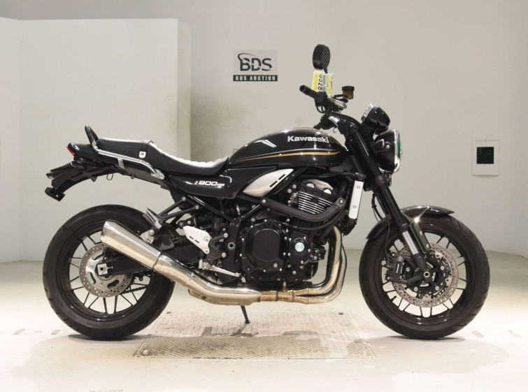 Мотоцикл Kawasaki Z900RS с пробегом 40 km