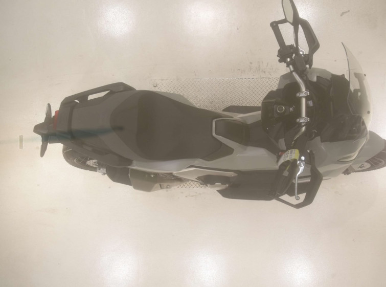 Мотоцикл Honda X-ADV750-2 з пробігом 1 km