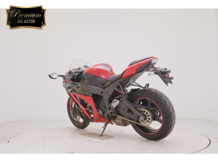 Мотоцикл Kawasaki NINJA ZX-10R з пробігом 5586 km