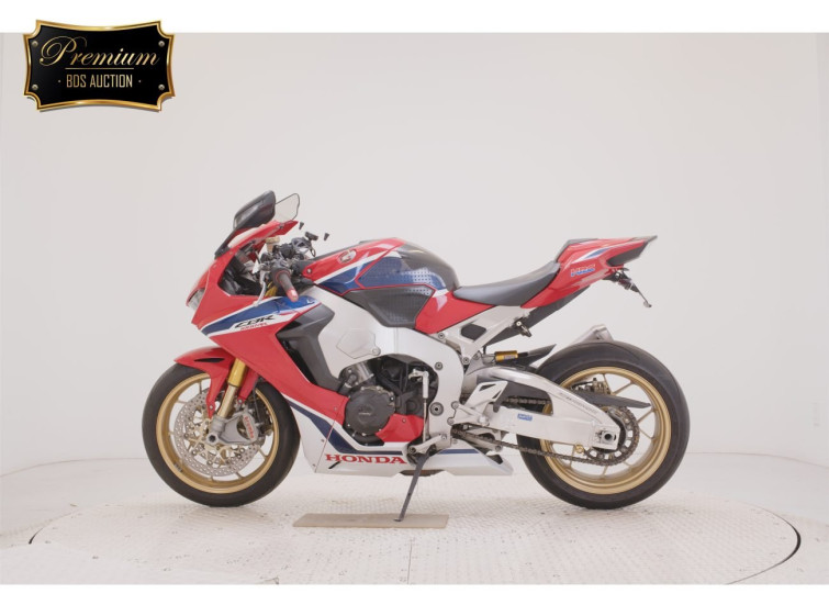 Мотоцикл Honda CBR1000RR SP с пробегом 17927 km