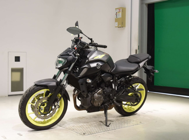 Мотоцикл Yamaha MT-07 с пробегом 29740 km