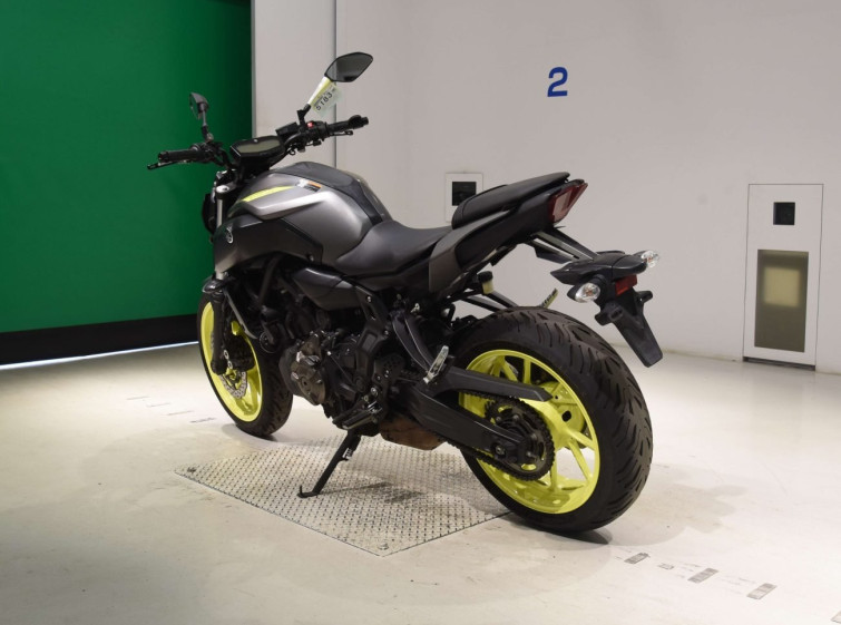 Мотоцикл Yamaha MT-07 с пробегом 29740 km
