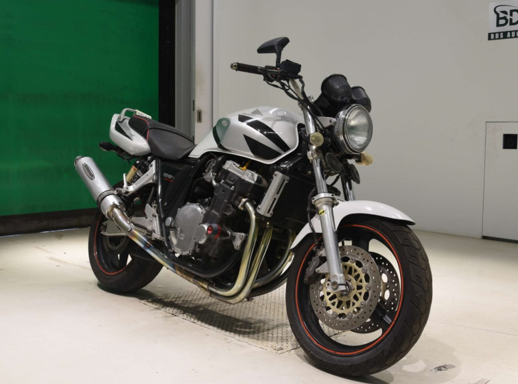 Мотоцикл Honda CB1000SF з пробігом 42504 km