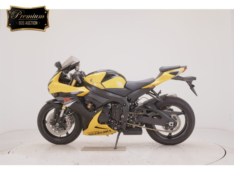Мотоцикл Suzuki GSX-R750 с пробегом 28451 km