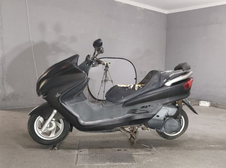 Мотоцикл Yamaha MAJESTY 250C