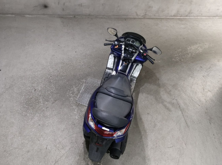 Мотоцикл Yamaha MAJESTY 250 с пробегом 14196 km