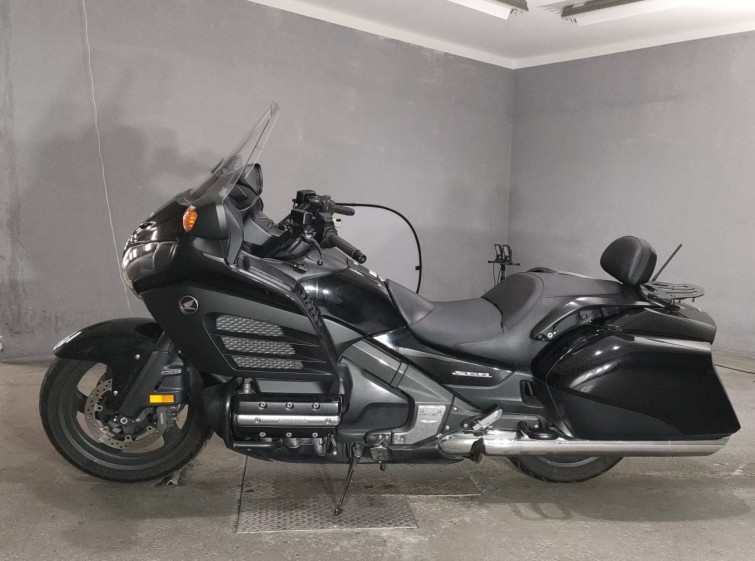 Мотоцикл Honda GL1800 F6B BAGGER с пробегом 39849 km