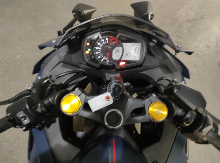 Мотоцикл Kawasaki NINJA ZX-25R KRT с пробегом 8428 km