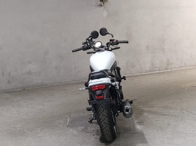 Мотоцикл Kawasaki ELIMINATOR 400 с пробегом 713 km