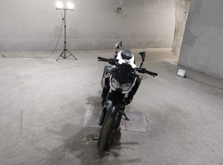 Мотоцикл Kawasaki Z400 з пробігом 20494 km