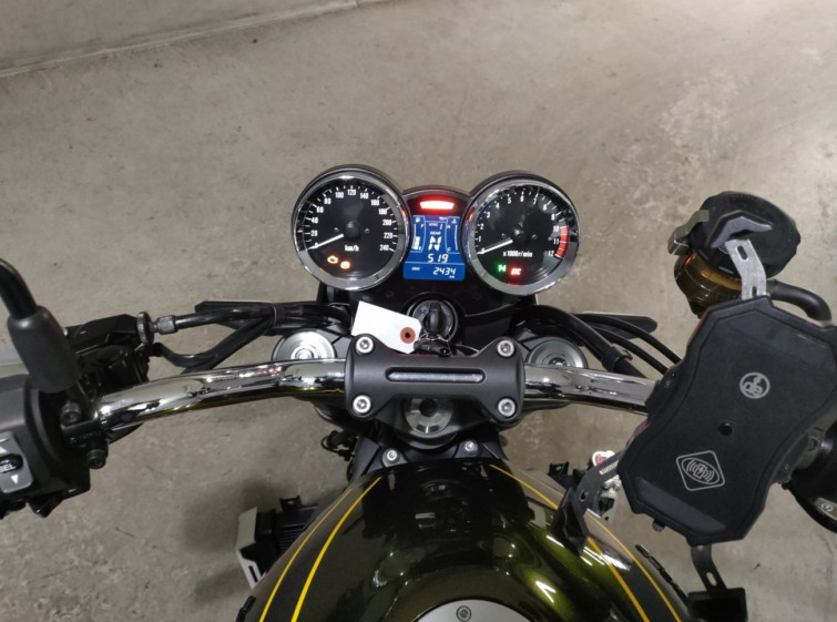 Мотоцикл Kawasaki Z900RS с пробегом 2434 km
