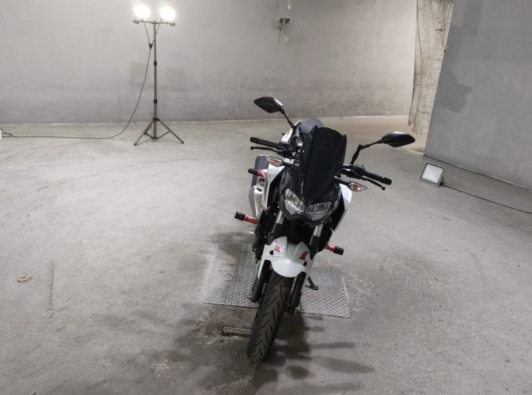 Мотоцикл Kawasaki Z400 с пробегом 3867 km