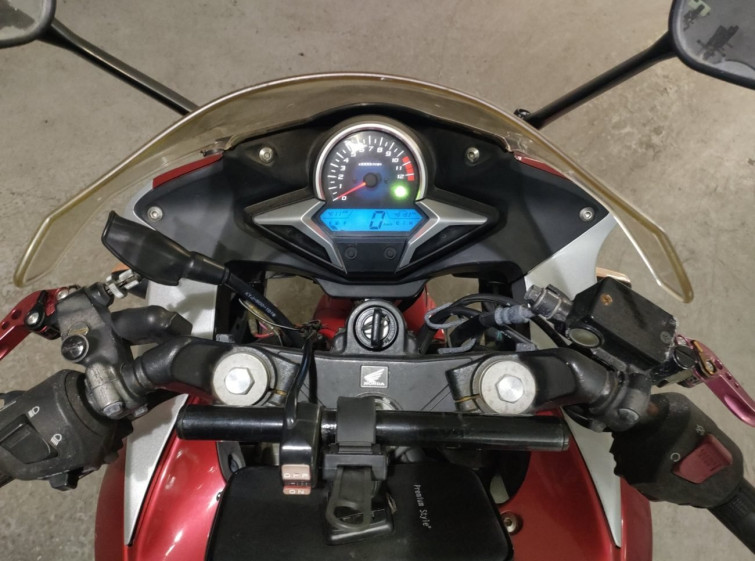 Мотоцикл Honda CBR250R