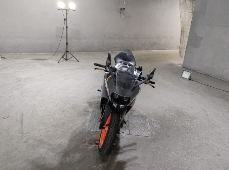 Мотоцикл KTM RC 390 с пробегом 5946 km