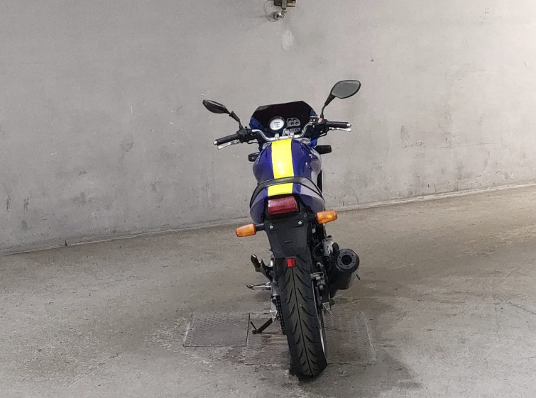 Мотоцикл Honda VTR250 с пробегом 27618 km