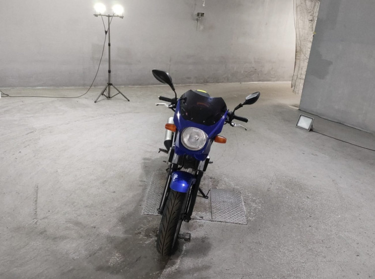 Мотоцикл Honda VTR250 с пробегом 27618 km