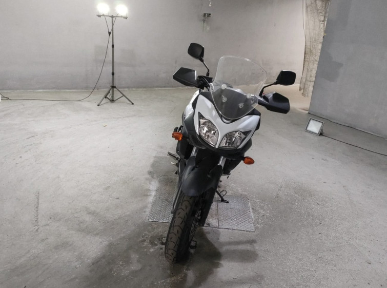 Мотоцикл Suzuki V-STROM DL650 з пробігом 33091 km